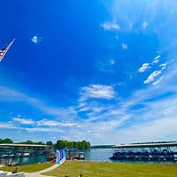 Stutts Marina logo - Lake Norman Marinas